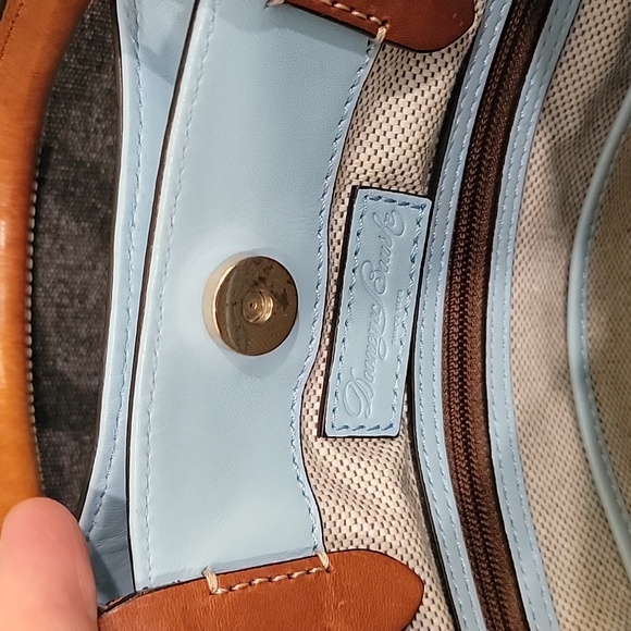 Dooney & Bourke Sky Blue LeatherTote Tan Handles - Picture 4 of 11